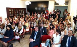 Президентът Румен Радев – един достоен българин 7 Президентът Румен Радев